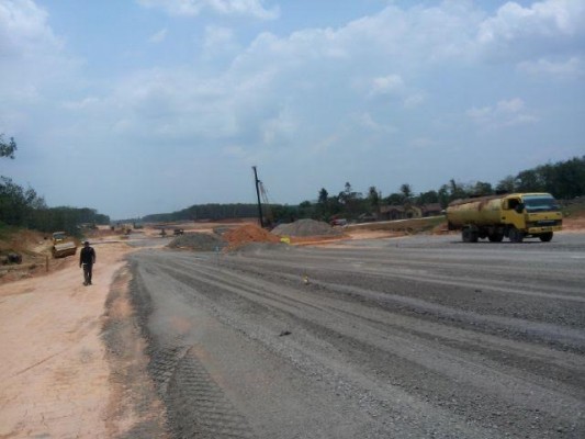 Pembangunan Tol Lampung di Sabah Balau, Lampung Selatan | Widya/jejamo.com