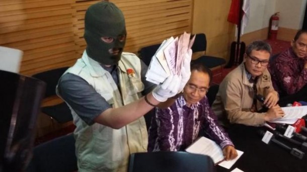 Dewie Yasin Limpo Ditangkap KPK, Uang Suap Senilai Rp1,7 Miliar Baru Setengahnya