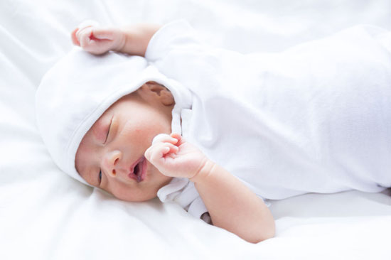 Bayi Yang Lahir Musim Kemarau Ternyata Lebih Sehat