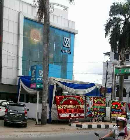 Rayakan Milad ke-7 BRI Syariah Bandar Lampung Donor Darah dan Bagi Cokelat