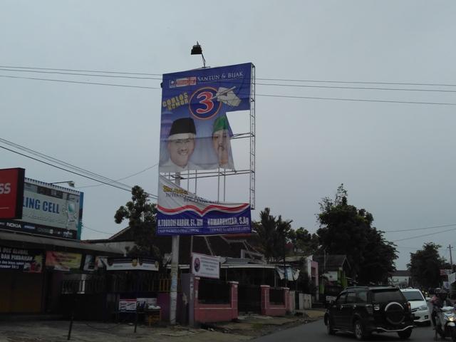 KPU Bandar Lampung Limpahkan Kerusakan Atribut Kampanye ke Perusahaan