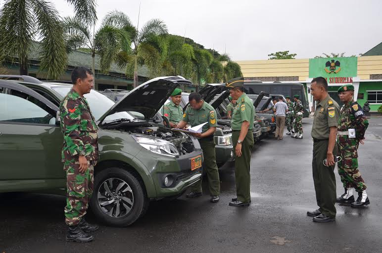 Puluhan Kendaraan Dinas TNI dan PNS Jalani Cek Kelayakan