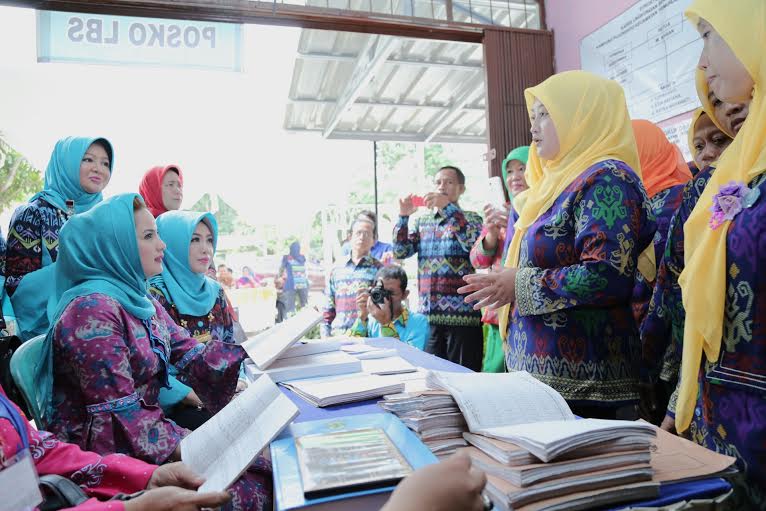 Perguruan Tri Sukses Natar Lampung Selatan Bagi Rapor Serentak