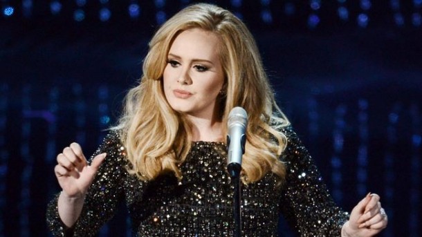 Adele Marah Donald Trump Gunakan Lagunya Untuk Kampanye