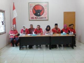 Dewan Pimpinan Daerah (DPD) PDIP Lampung menggelar Rapat Koordinasi (Rakor) dalam rangka pembentukan tim penjaringan lima kabupaten yang akan melaksanakan pilkada 2017 mendatang, Selasa, 9/2/2016 | Tama/jejamo.com 