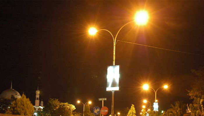 Lurah Hadimulyo Barat Kota Metro Minta Lampu Penerangan Jalan Dipasang