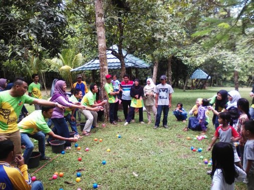 PT CJ Cheiljedang Feed Lampung mengadakan acara fun family gathering di Taman Wisata Lembah Hijau, Bandar Lampung, Sabtu, 13/2/2016 | Robby/jejamo.com