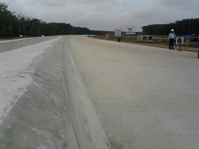 Gerbang Tol Trans Sumatera di Lampung Selatan Selesai Maret 2016