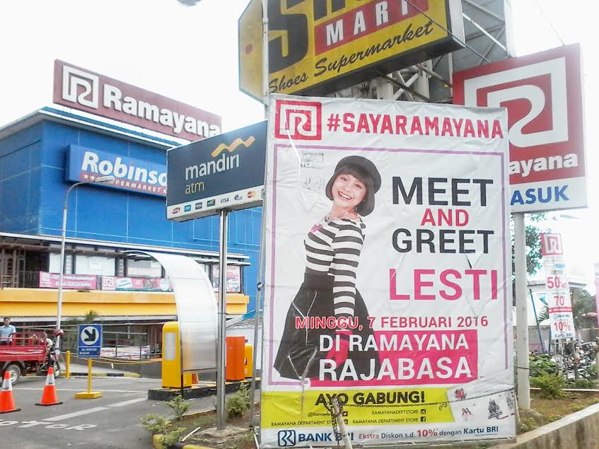 Ramayana Robinson Bandar Lampung hari ini kedatangan Lesti D'Academy, Minggu, 7/2/2016. | Artha/Jejamo.com