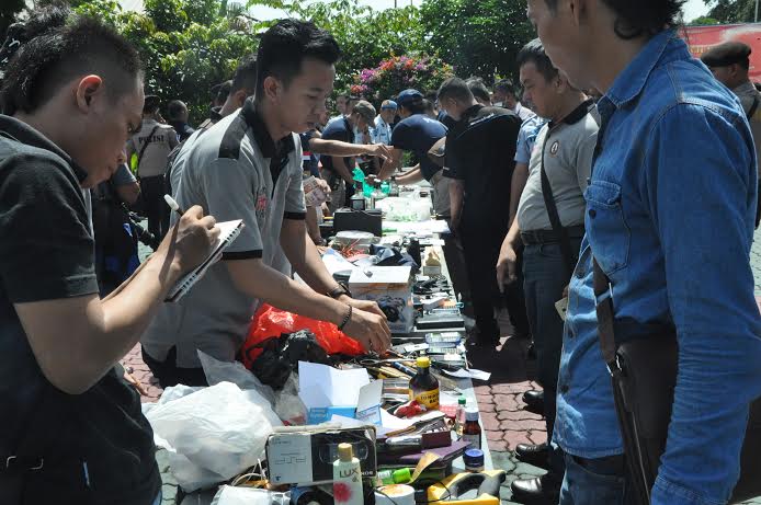 Razia Lapas Rajabasa, Polisi Temukan 52 Ponsel dan Empat Paket Sabu