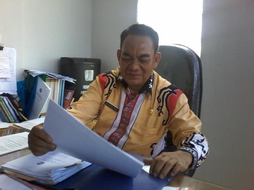 Sekretaris Pendidikan Tulangbawang Barat Iskandar Fauzi saat ditemui Jejamo.com, Kamis, 7/4/2016, |Mukaddam/Jejamo.com