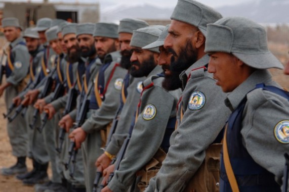 Disusupi Taliban, 8 Polisi Afghanistan Tewas Ditembak Rekan Sendiri