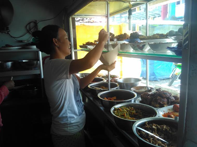Makan Enak di Bawah Rp15 ribu? Bisa di Warung Biro'ai Bandar Lampung