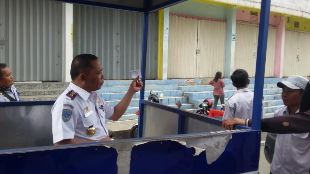 Kadis Perhubungan Bandar Lampung Kadek Sumarta Ancam Pecat Petugas Parkir Pungli