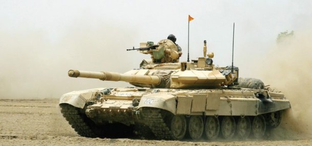 Gelisah, India Kirim 100 Tank ke Perbatasan dengan Cina