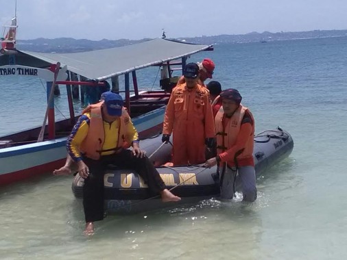 Kapal Pemancing Tenggelam Dihantam Ombak, 1 Orang Hilang