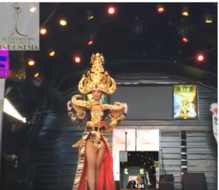 Miss Grand Indonesia Ariska Putri Pertiwi dalam balutan The Royal Sigokh. | Ist 