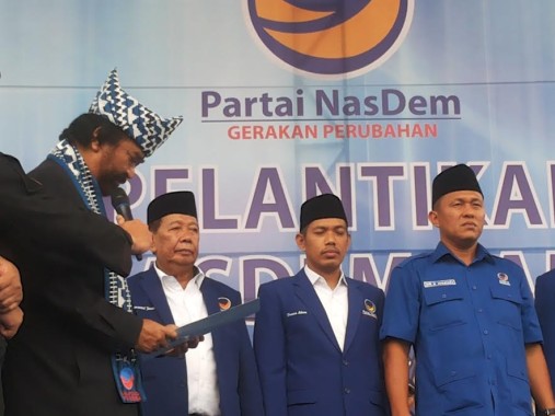  Ketua Umum Partai NasDem Surya Paloh resmi melantik kepengurusan DPW, DPD dan 3 organisasi sayap partai NasDem Provinsi Lampung, di Lapangan Merah, Enggal, Bandar Lampung, Sabtu, 8 /10/2016 | Sugiono/jejamo.com