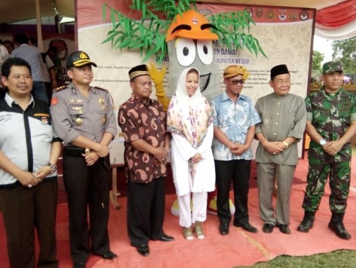 KPU Mesuji Gelar Deklarasi Pilkada Damai di Lapangan Nusa Indah Berabasan