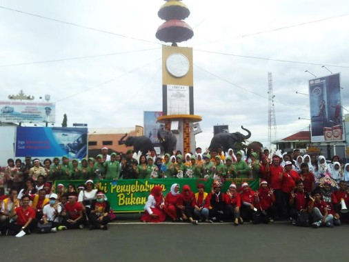 Mahasiswa dan Remaja Kecamatan Sekampung Lampung Timur Sosialisasikan Bahaya AIDS dan Seks Bebas