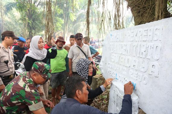 Peserta Olimpiade Achmad Dahlan Serbu Taman Wisata dan Satwa Lembah Hijau