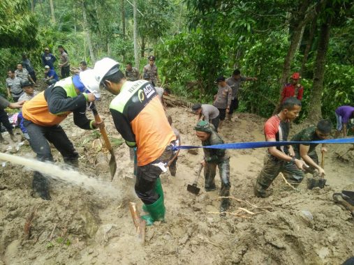 Cucu Ulama Lampung KH Abdurrahman Hilabie Raih Emas Renang 200 M Gaya Punggung Putra