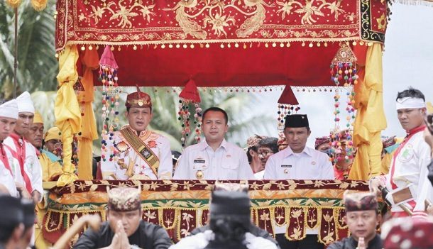 Gubernur Lampung Puji Pembangunan Kabupaten Lampung Barat