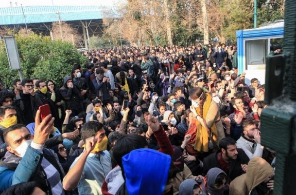Presiden Hassan Rouhani Sebut Unjuk Rasa Anti Pemerintah Upaya Asing Hambat Kemajuan Iran