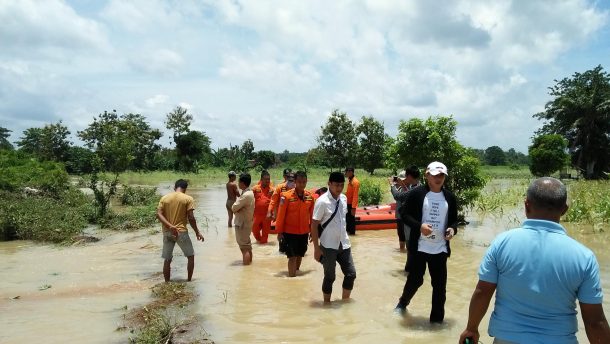 Hingga Siang Ini Remaja yang Terseret Luapan Sungai di Lampung Tengah Belum Ditemukan