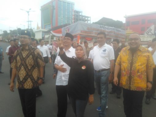 Gubernur Lampung Ridho Ficardo Serahkan 4 SK Plt. Wali Kota/Bupati