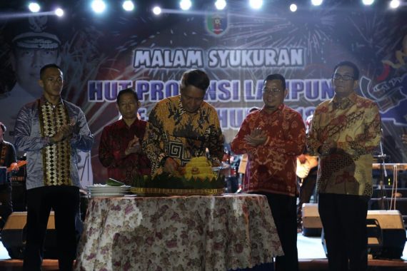 Mantan Gubernur Lampung Syamsurya Ryacudu Wafat