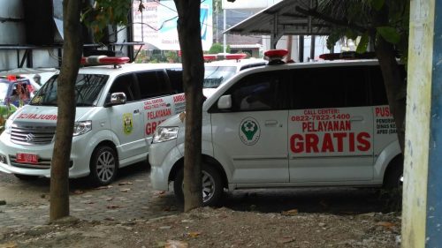 PILGUB LAMPUNG: Masyarakat Lampung Inginkan Ambulans Gratis Herman HN