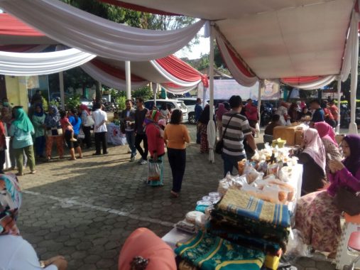 Pasar Murah Pemkot Bandar Lampung di Gedongair Dibanjiri Pembeli