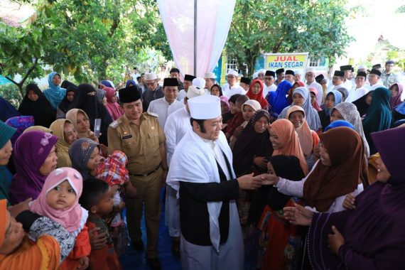 HMJ Pendidikan Guru Madrasah Ibtidaiyah UIN Raden Intan Lampung Gelar Baksos