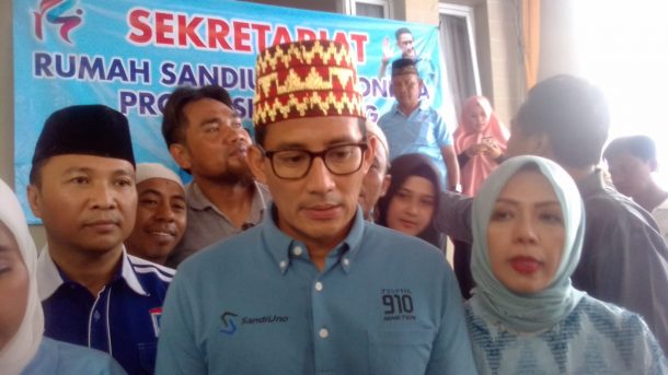 Yustin Ficardo Ajak Warga Lestarikan Batik Khas Lampung