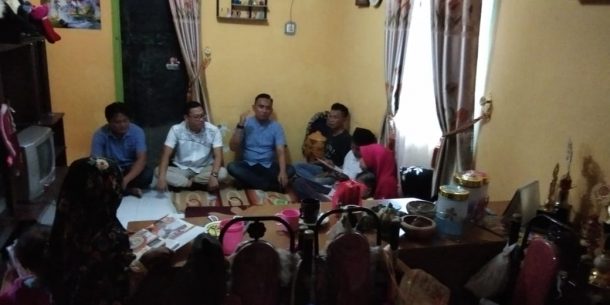 Warga Gudanglelang Belum Berani Pulang, Pilih Bertahan di Pengungsian Kantor Pemprov Lampung