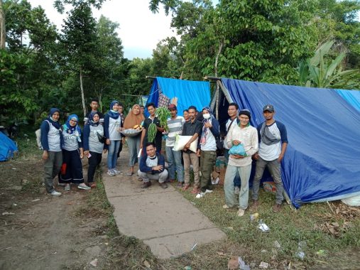 Sukseskan Tablig Akbar Ustaz Zaky Mirza MRI-ACT Lampung, Tiap Keluarga Desa Sribhawono Sumbang 5 Bungkus Nasi
