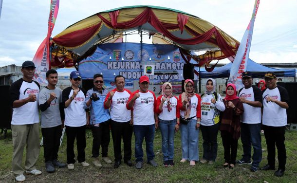 Plt Bupati Lampung Selatan Beri Bantuan Satu Unit Bus Sekolah