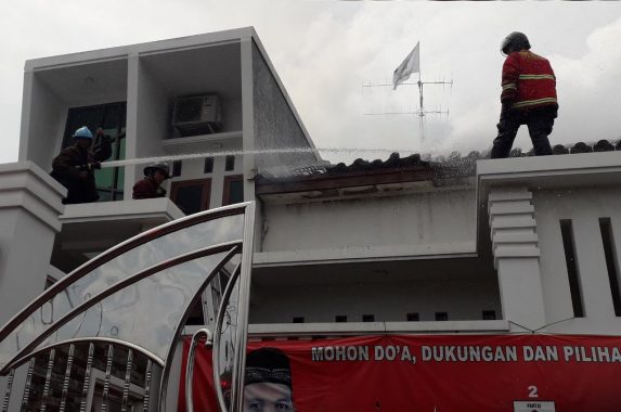 Rumah Caleg DPRD Bandar Lampung Asal Partai Gerindra di Jalan Kenanga Sepangjaya Terbakar