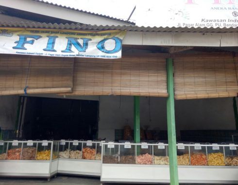 Kafe Eatboss Jalan Monginsidi Bandar Lampung, Siap Perlakukan Pengunjung Layaknya Bos