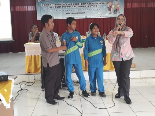 Nursalim Solidkan Seratusan Relawan PKS di Lampung Tengah