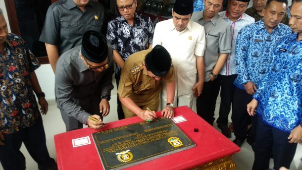 Reses ke Lampung Tengah, Ahmad Mufti Salim Soroti Bahu Jalan Ambles di Bekri