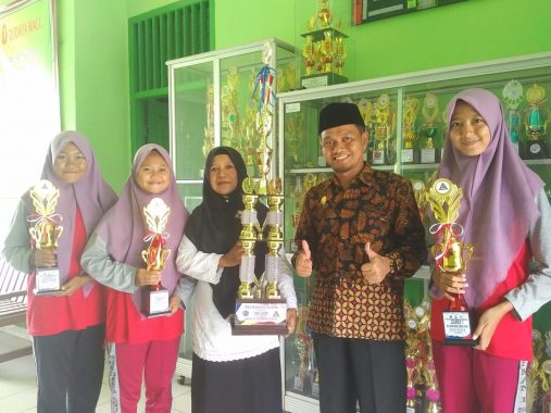 Mufti Salim Reses di SMAN 1 Sendang Agung Lampung Tengah, Paparkan Perda Pencegahan Penyalahgunaan Narkoba