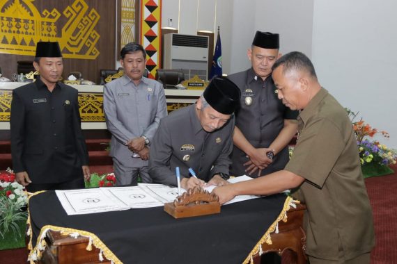 Raperda Sanitasi Disahkan DPRD Pringsewu, Pertama di Lampung