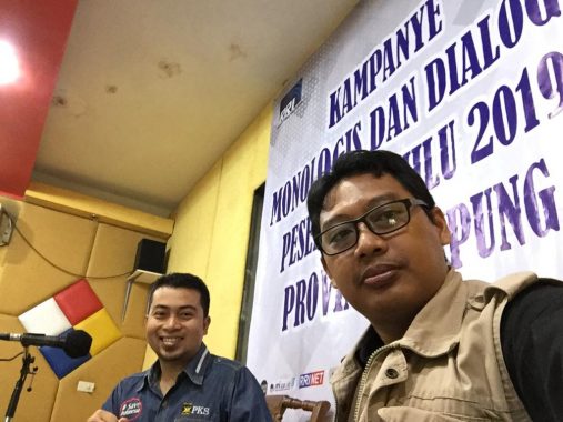 Agus Widodo Wakili PKS Kampanye Monolog di RRI Bandar Lampung