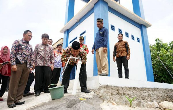 Plt Bupati Lampung Selatan Resmikan Pamsimas di Bakauheni