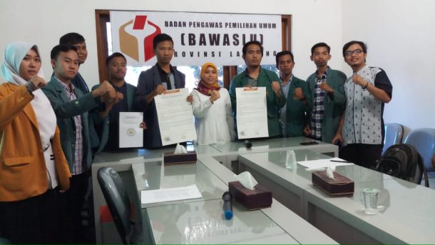 Caleg DPRD Tanggamus Pahlawan Usman Diminta Warga Perjuangkan Pembangunan Jalan Pekon Sinar Petir Kecamatan Bulok
