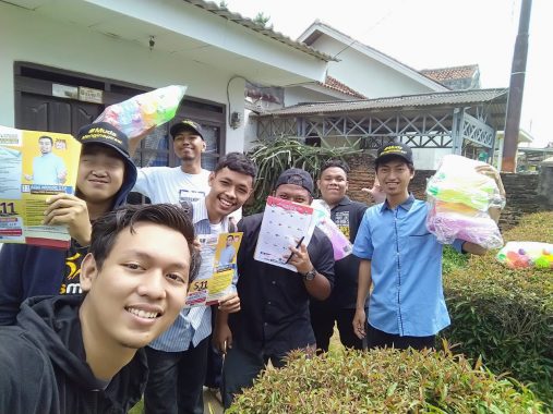 Relawan Agus Widodo Sisir Bandar Lampung Perkenalkan Caleg Ganteng untuk DPRD Lampung Nomor 11 Asal PKS