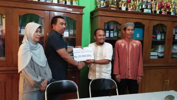 Plt Bupati Lampung Selatan Buka Pasar Murah di Bakauheni