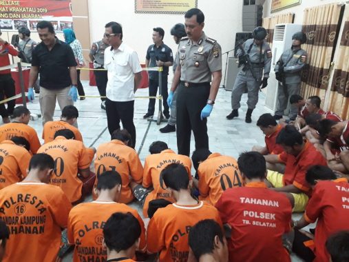 Operasi Krakatau 2019, Polda Lampung Sita Dua Ratusan Senjata Api